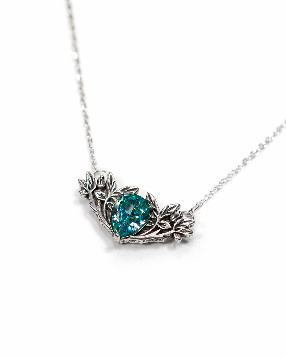 Petal Drop Kolye