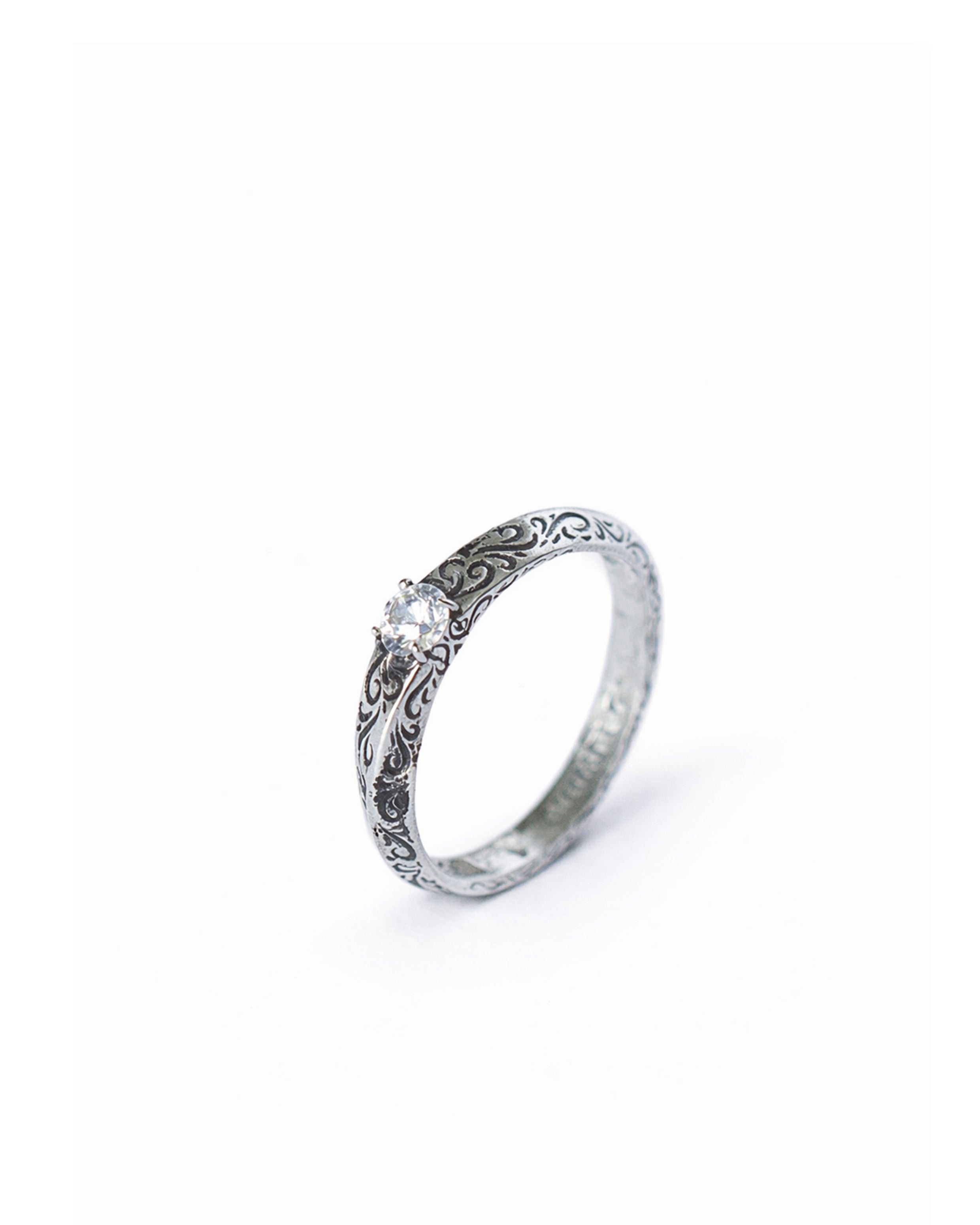 Baroque Engraved Solitaire